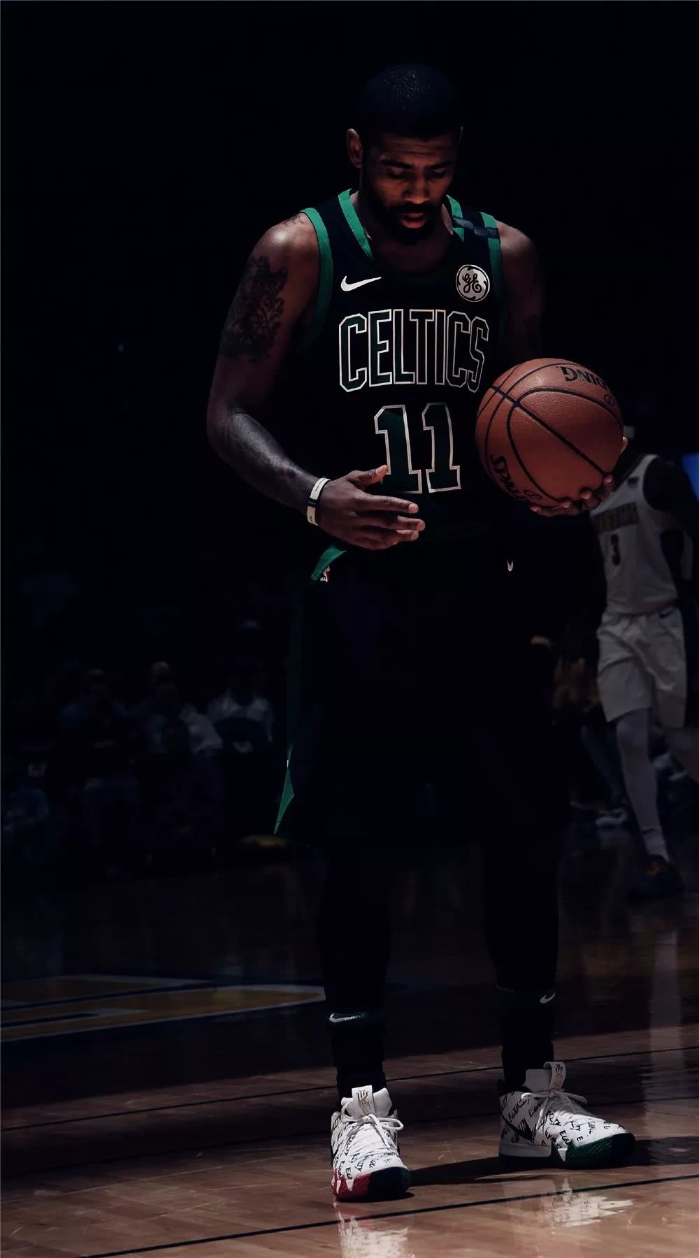 在探讨这三 在探讨这三