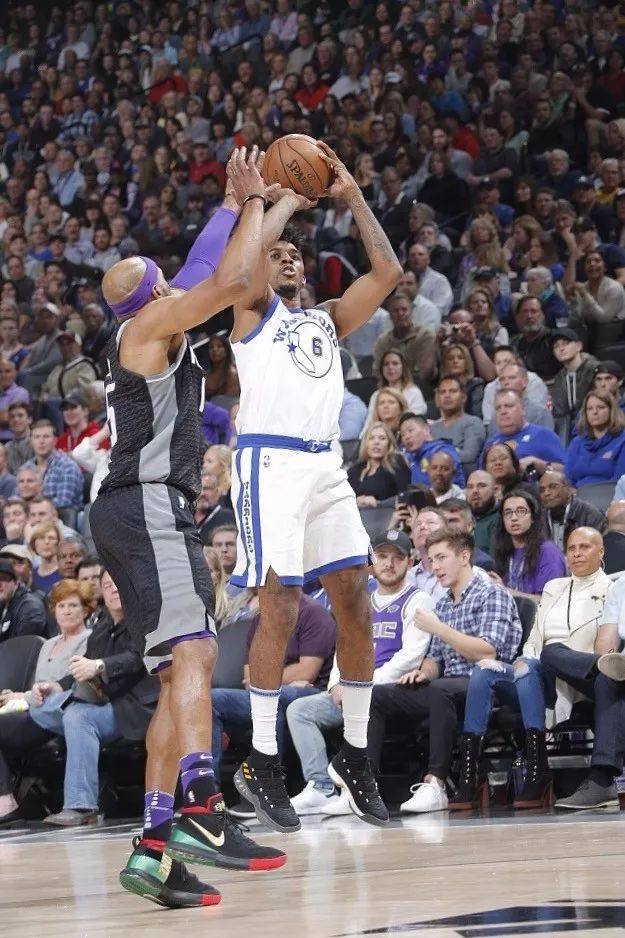 边线球的取 边线球的取